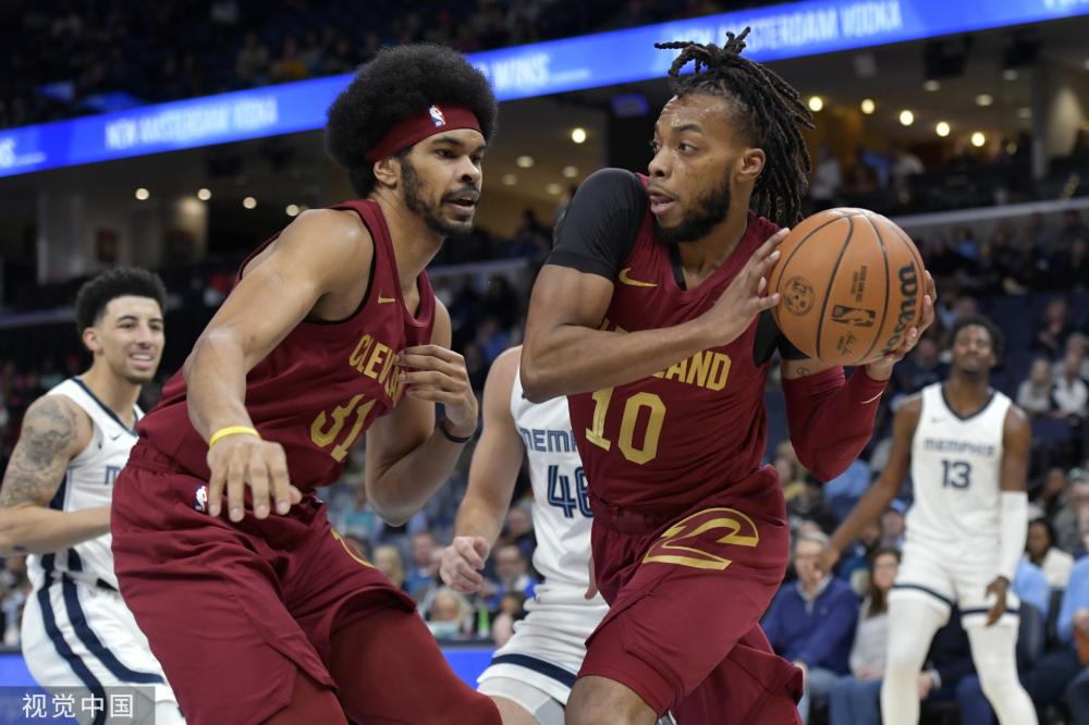 投入到侧翼 投入到侧翼